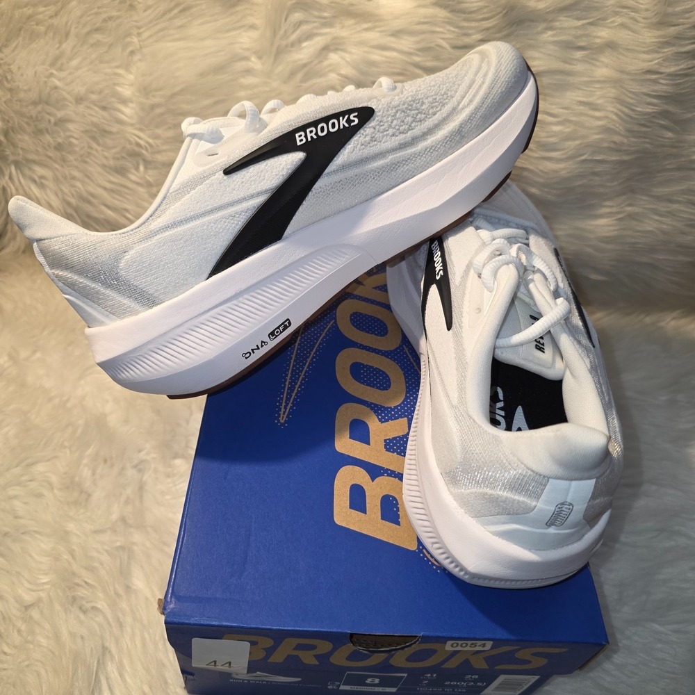 Brooks Revel 9 Running Shoes Men's 8 D White Grey Black 1104991D135 - Picture 4 of 9